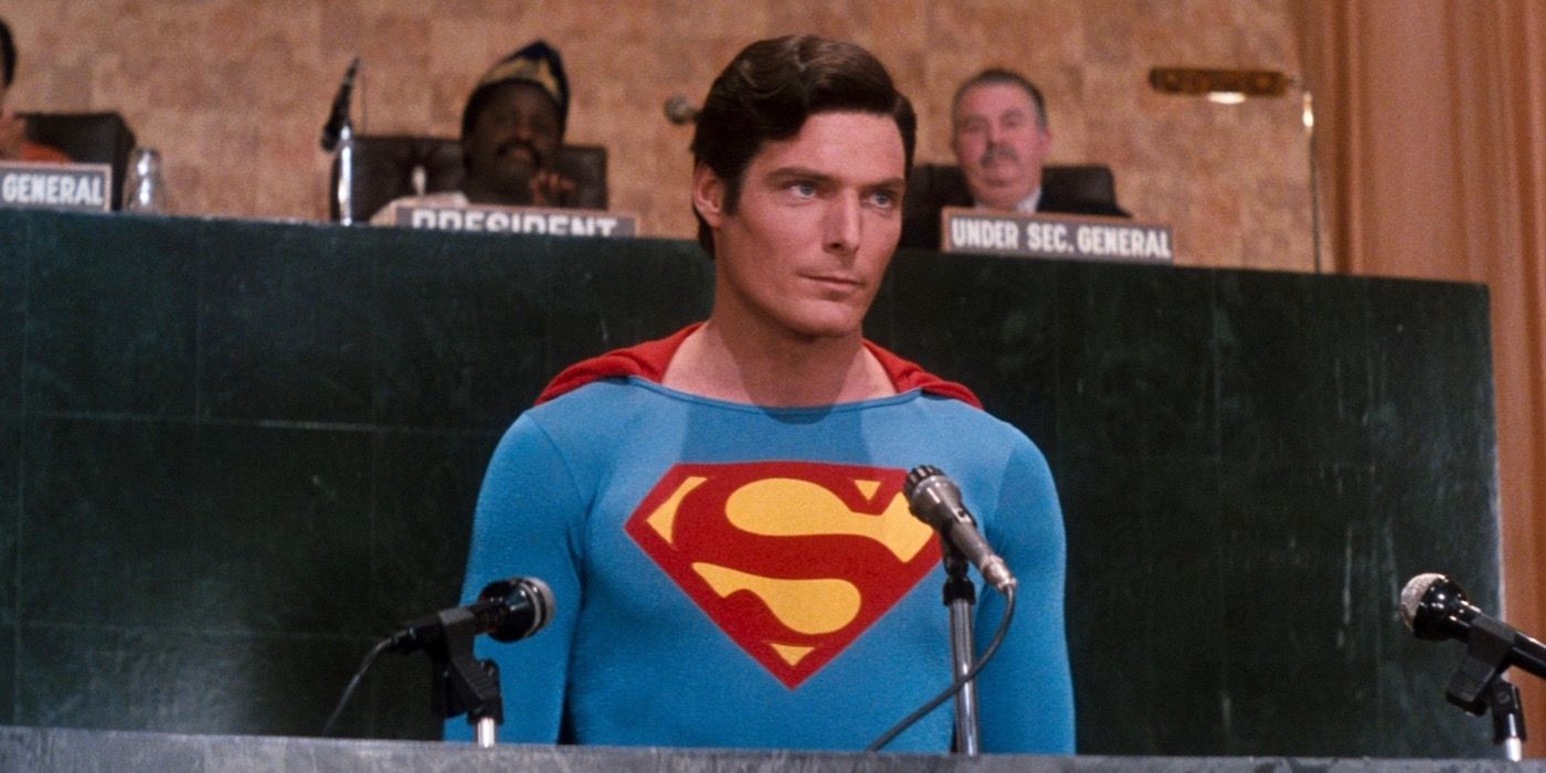 Christopher Reeve's Superman at a conference in Superman IV