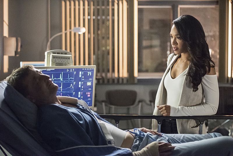 The Flash -- Magenta -- Image: FLA303a_0117b.jpg -- Pictured (L-R): Peter Flemming as John Kane and Candice Patton as Iris West -- Photo: Dean Buscher/The CW -- ÃÂ© 2016 The CW Network, LLC. All rights reserved.