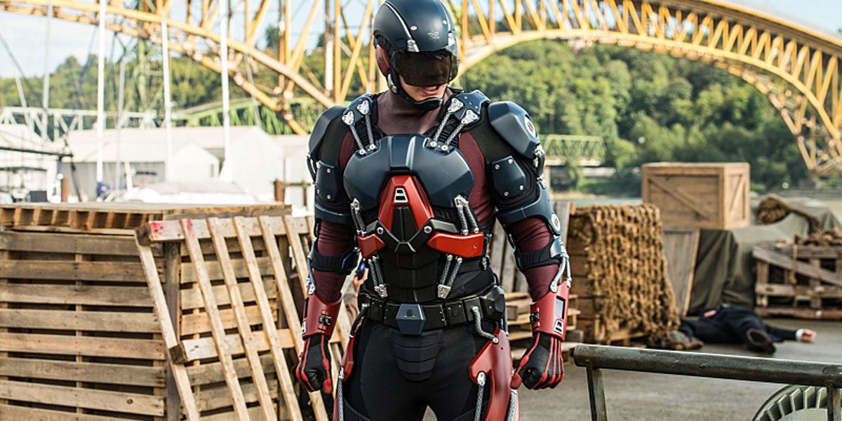 Brandon Routh as The Atom in 
