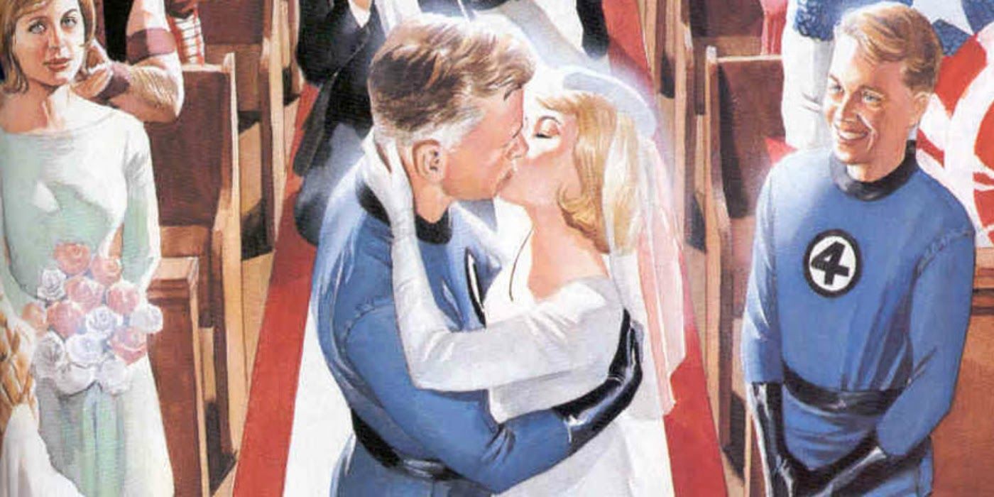 Mister Fantastic and Invisible Woman kiss in the Fantastic Four comics
