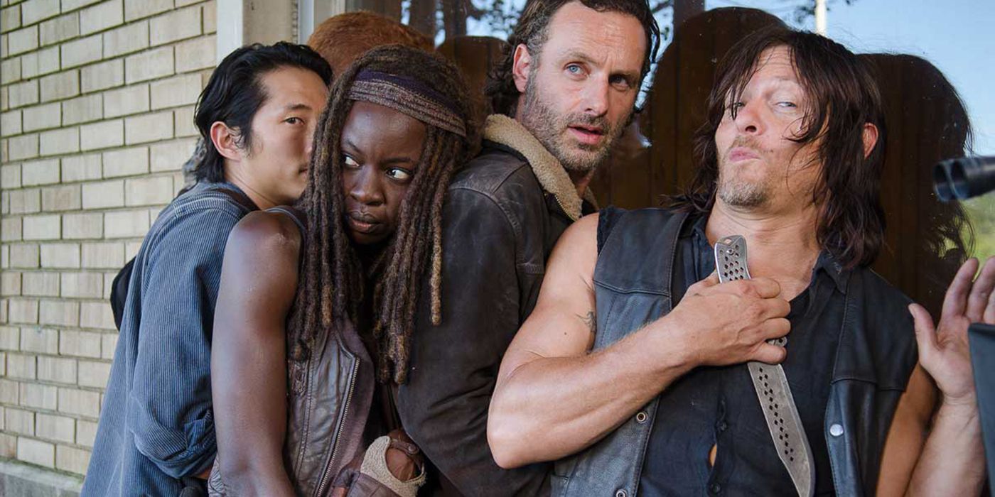 walking-dead-close-up-group