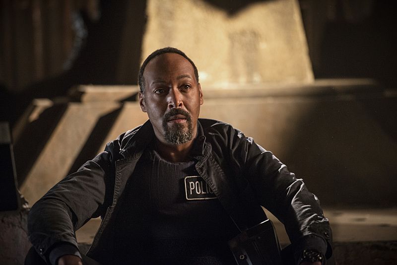 The Flash -- Killer Frost -- Pictured: Jesse L. Martin as Detective Joe West -- Photo: Diyah Pera/The CW -- ÃÂ© 2016 The CW Network, LLC. All rights reserved.