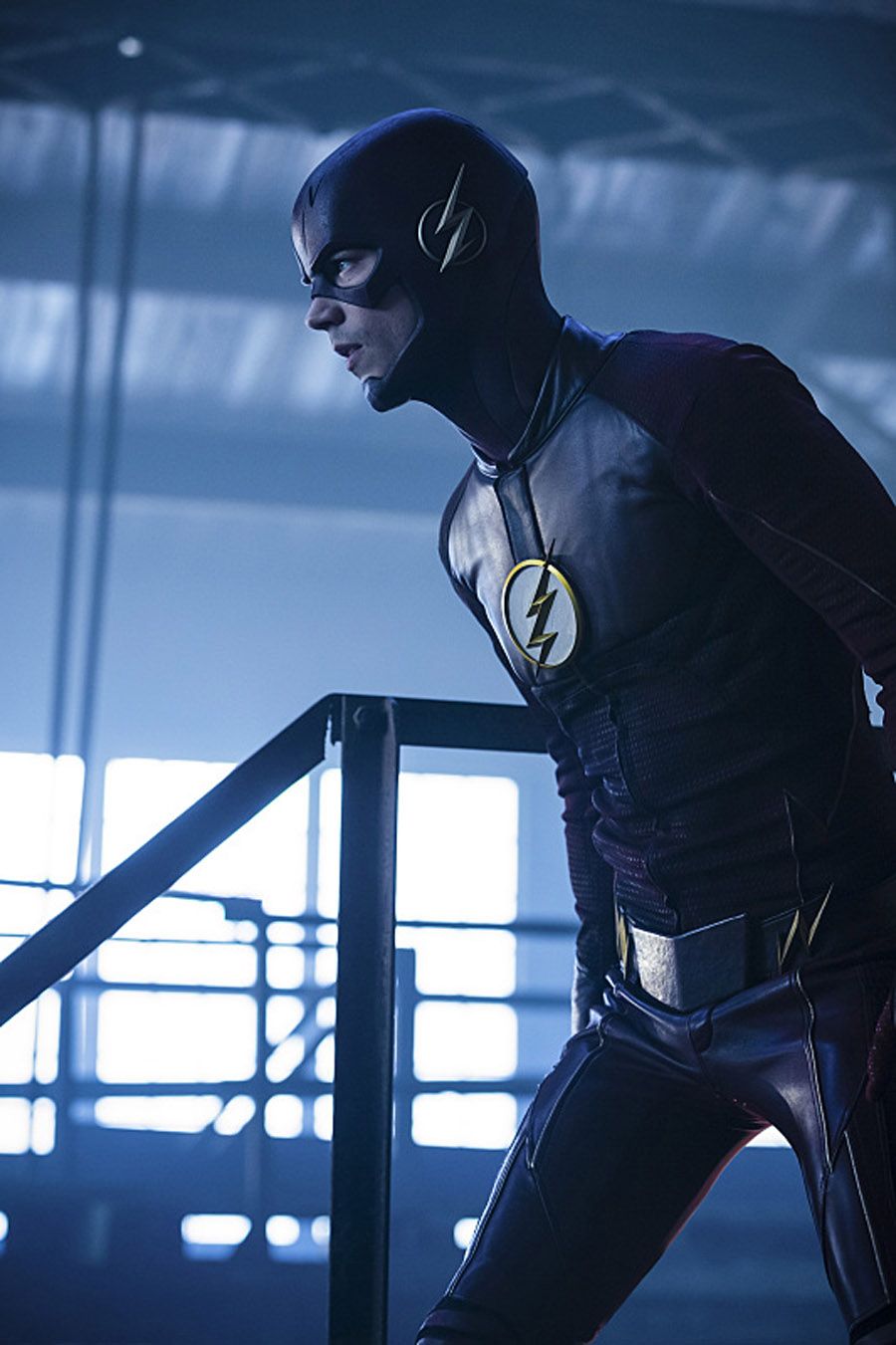 The Flash -- Invasion! -- Image FLA308a_0159b.jpg -- Pictured: Grant Gustin as The Flash -- Photo: Michael Courtney/The CW -- ÃÂ© 2016 The CW Network, LLC. All rights reserved.