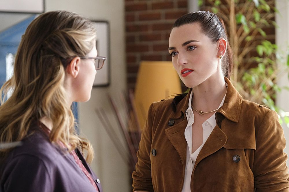 Melissa Benoist as Kara/Supergirl and Katie McGrath as Lena Luthor - Photo: Robert Falconer /The CW -- © 2016 The CW Network, LLC. All Rights Reserved