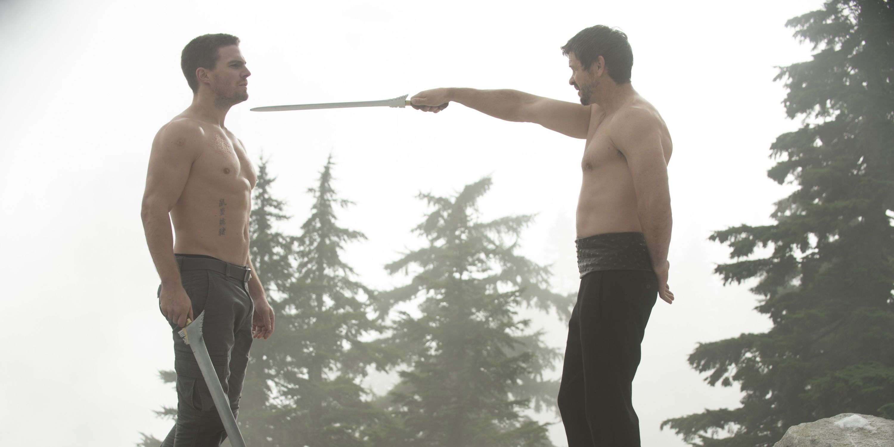 &quot;Arrow's&quot; shirtless swordfight