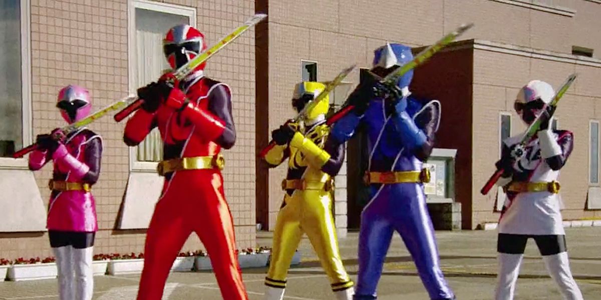 https://static1.cbrimages.com/wordpress/wp-content/uploads/2016/12/power-rangers-ninja-steel.jpg