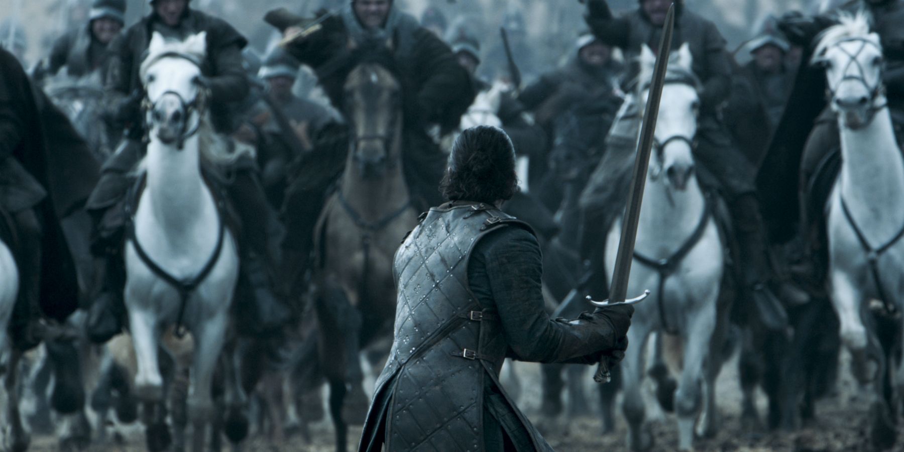 Jon Snow Faces Ramsey Boltons Army on Game of Thrones
