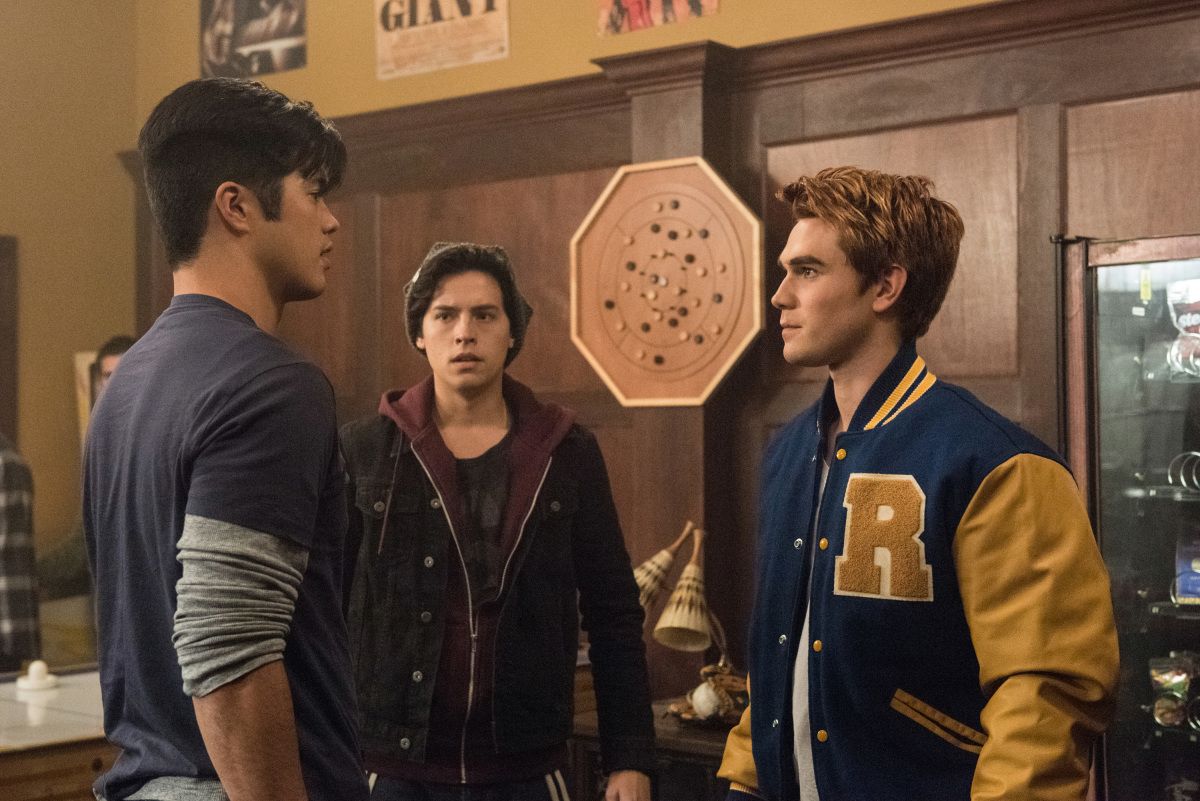 riverdale-a-touch-of-evil-18