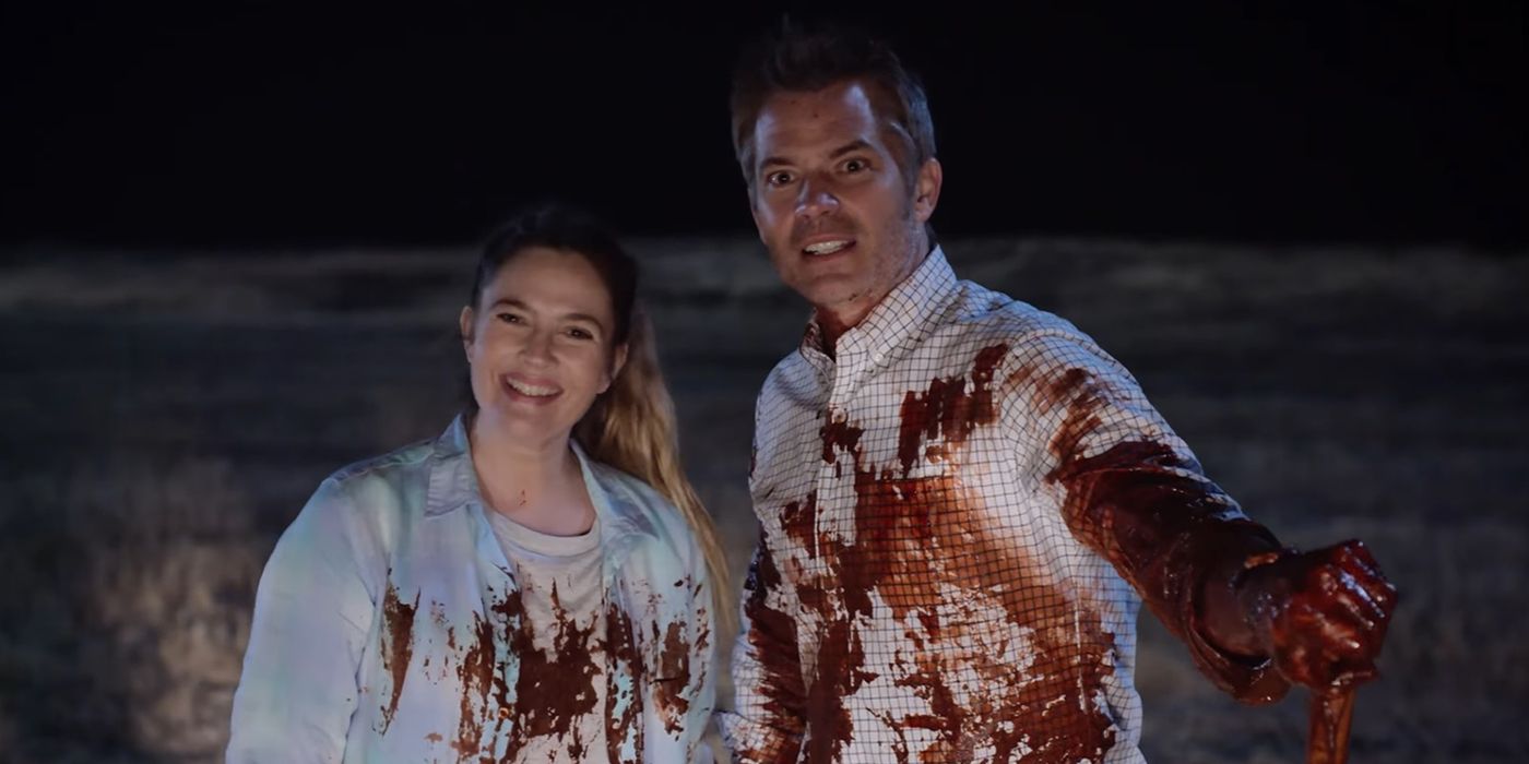 Santa Clarita Diet's Sheila and Joel Hammond, played by Drew Barrymore and Timothy Olyphant,covered in blood 