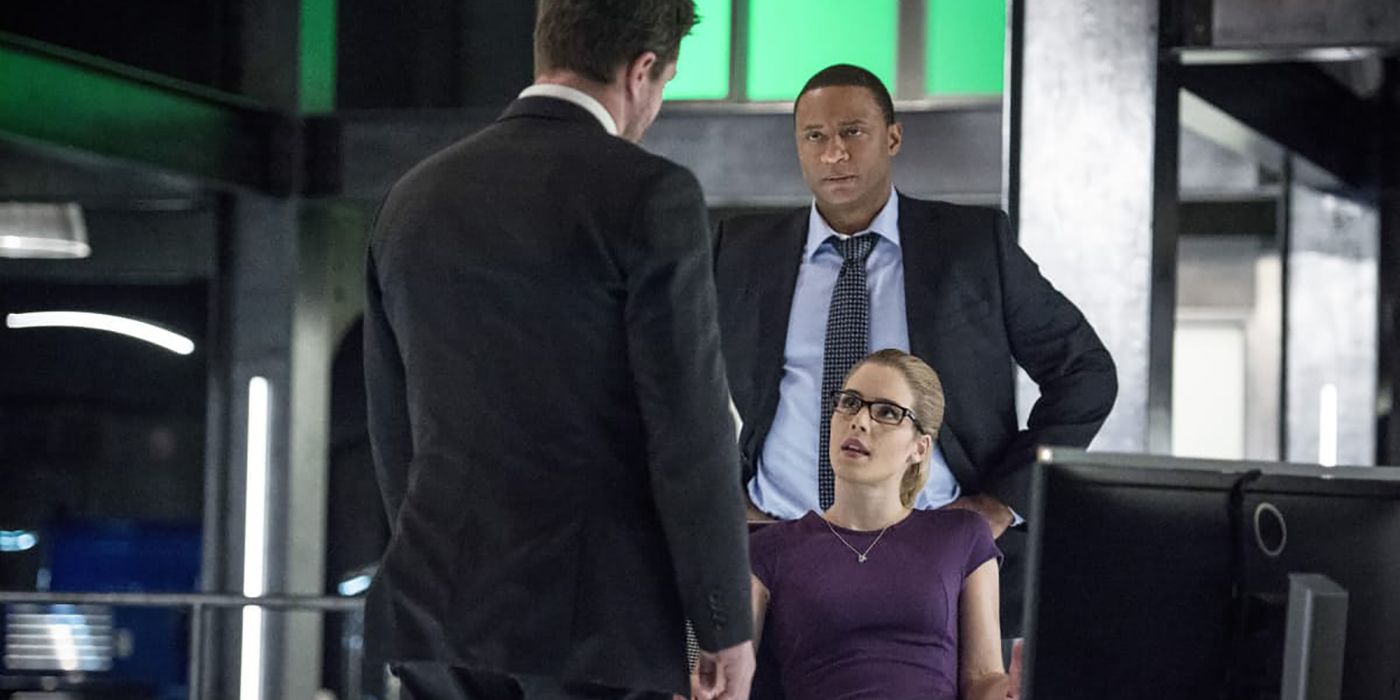 Dig has some tough love for Felicity.
