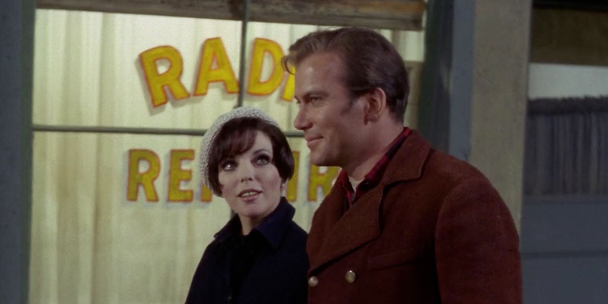 Edith Keeler and Captain James Kirk Star Trek