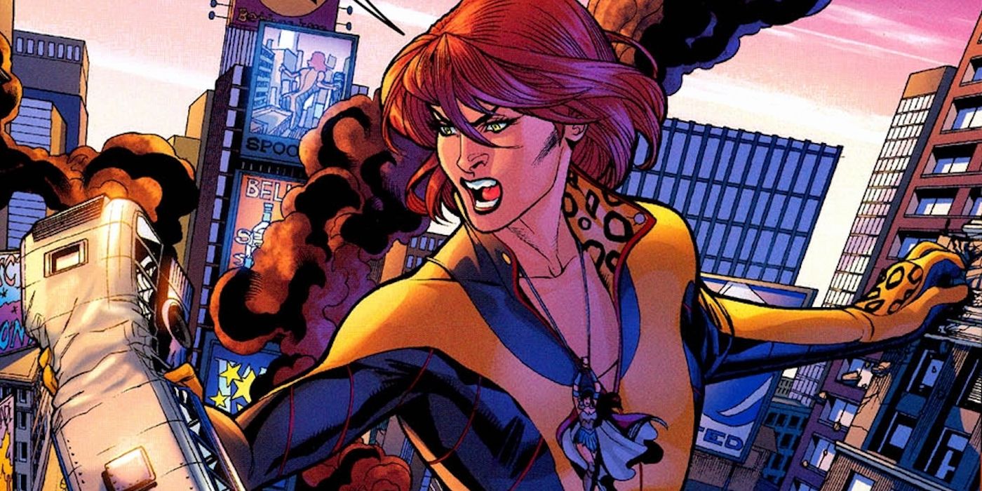 Giganta holding a bus from Wonder Woman