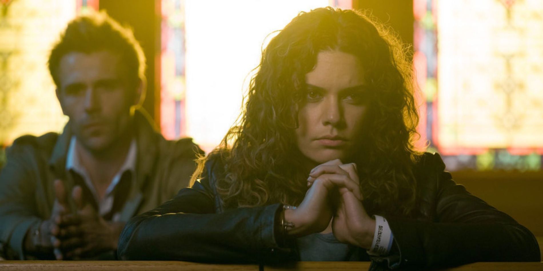 Matt Ryan as John Constantine and Angélica Celaya as Zed Martin in Angels and Ministers of Grace