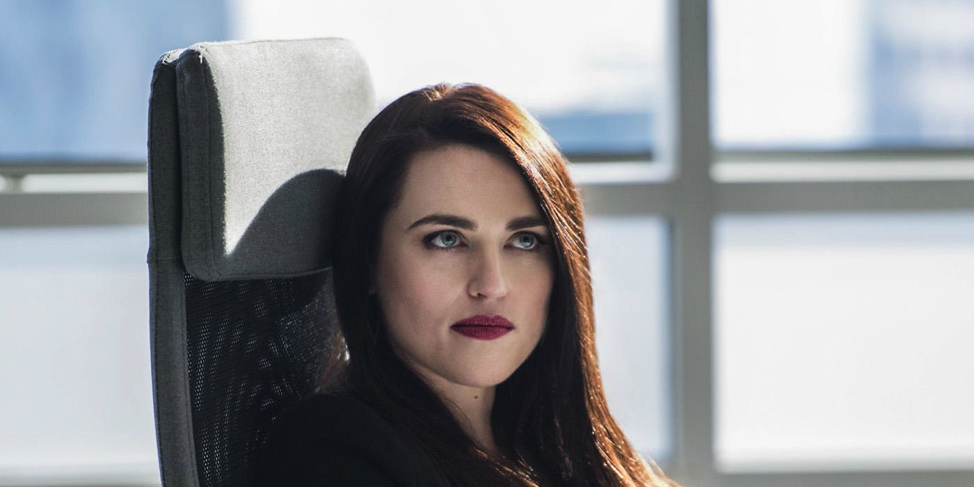 Lena Luthor sitting in her chair in supergirl