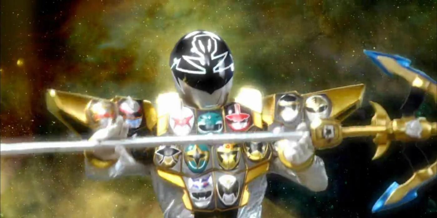 Silver Super Megaforce Ranger in Gold mode