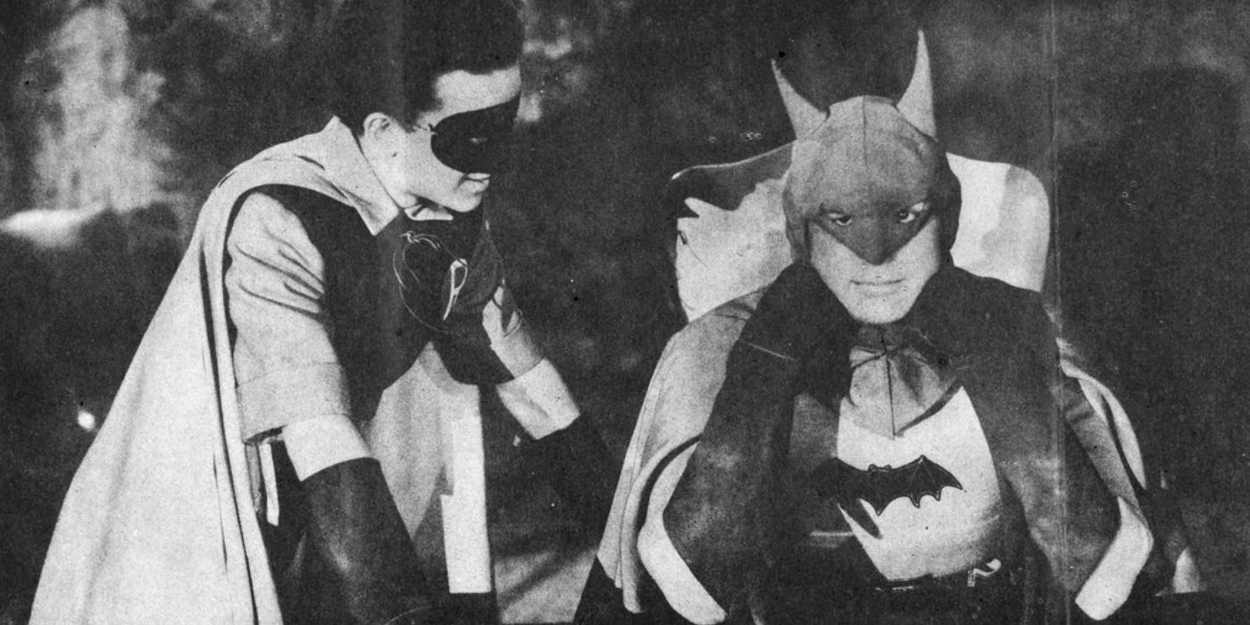 batman and robin at batmans desk in 1943
