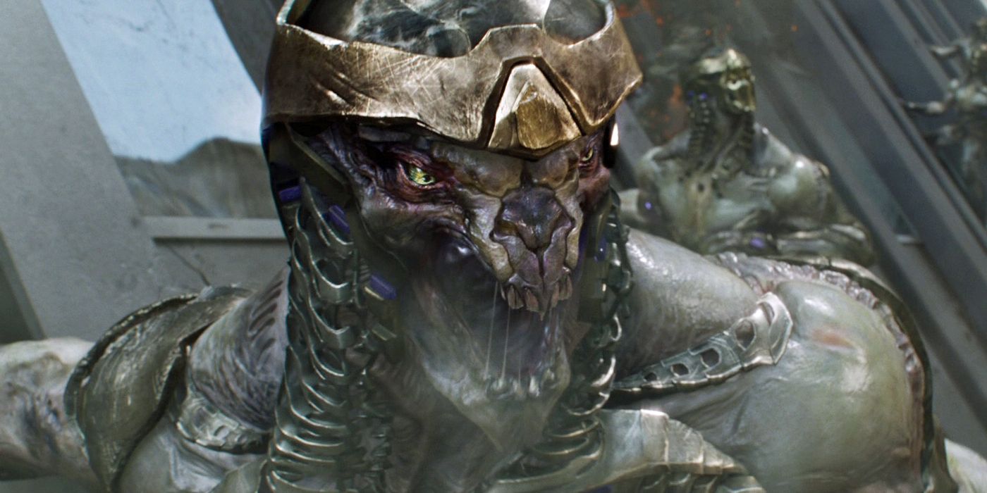 a Chitauri looks angry and prepared for battle