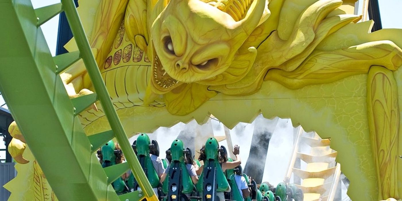 Green Lantern rollercoaster