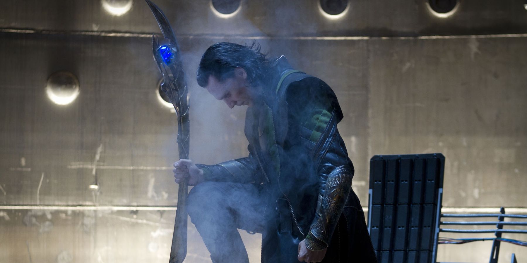 Avengers-Loki-sceptre