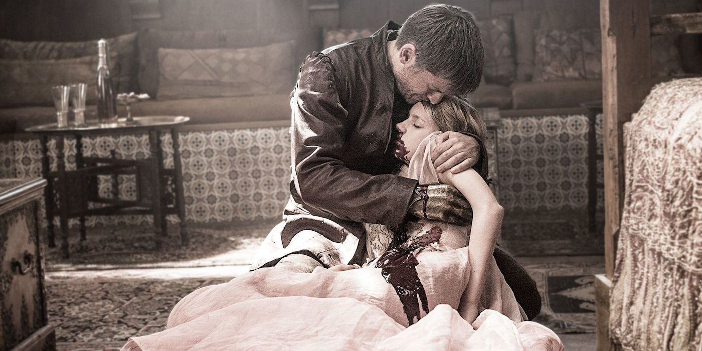 Jaime holds Myrcella in Game of Thrones