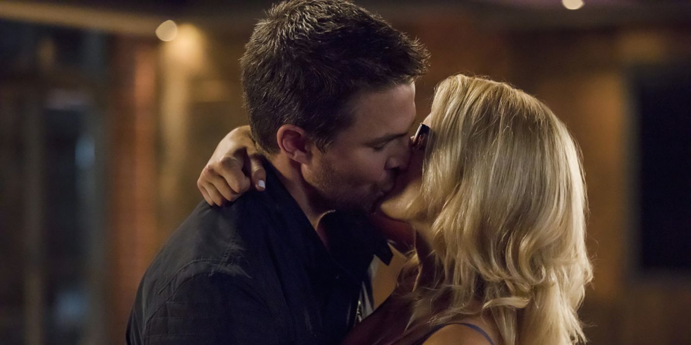 Arrow Rekindles Olicity Romance