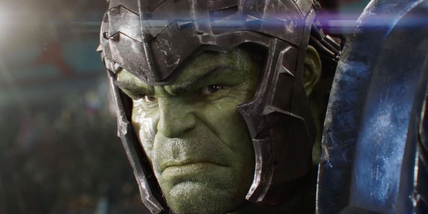 Thor: Ragnarok: Grandmaster's In-Progress Hulk Statue, Explained