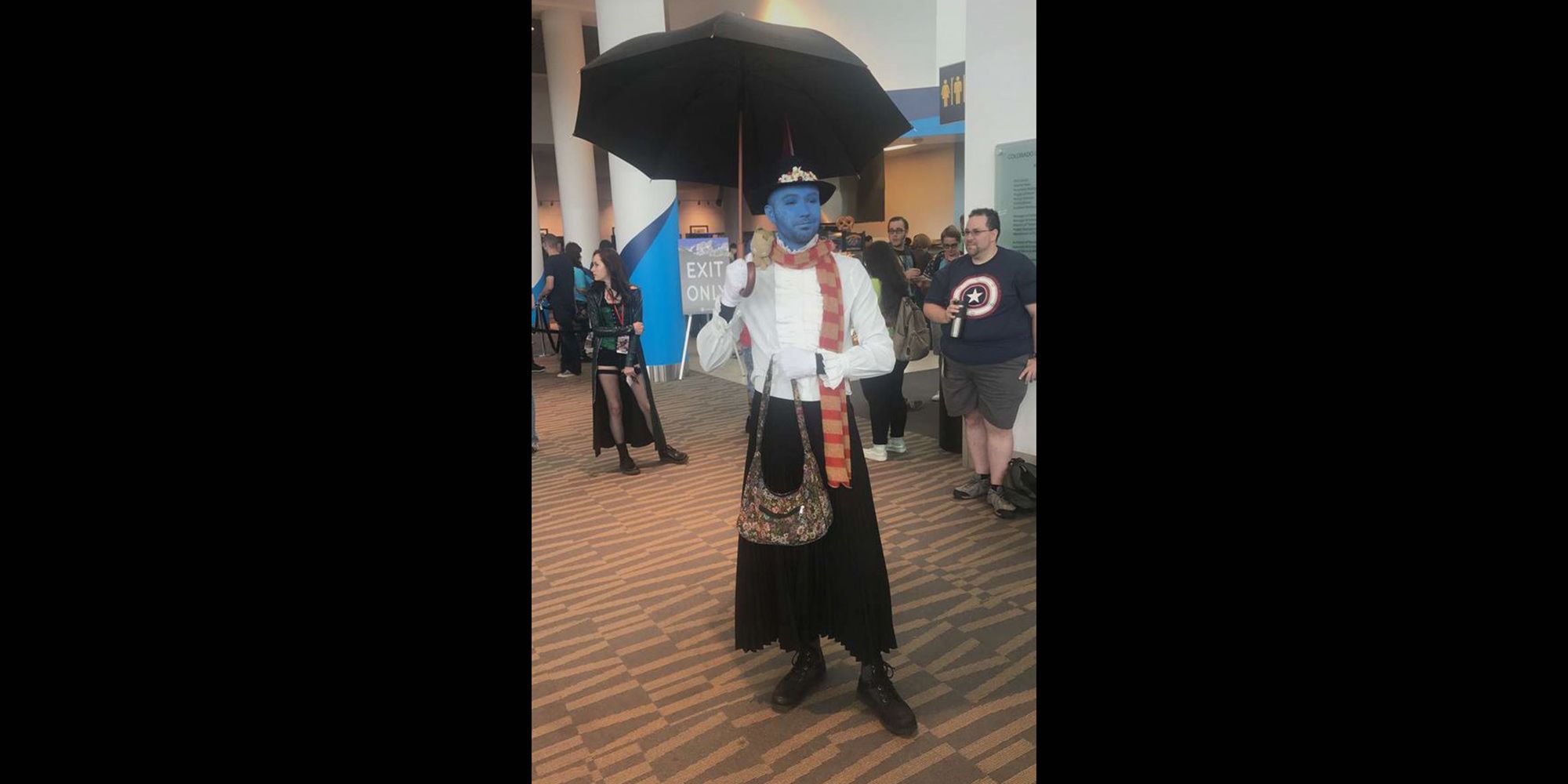 Mary Poppins Guardians Cosplay