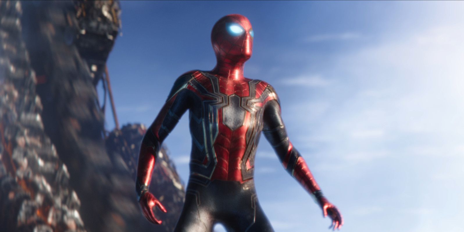Spider-Man's Avengers: Infinity War Armor Inspired by Alex Ross' Comic  Design
