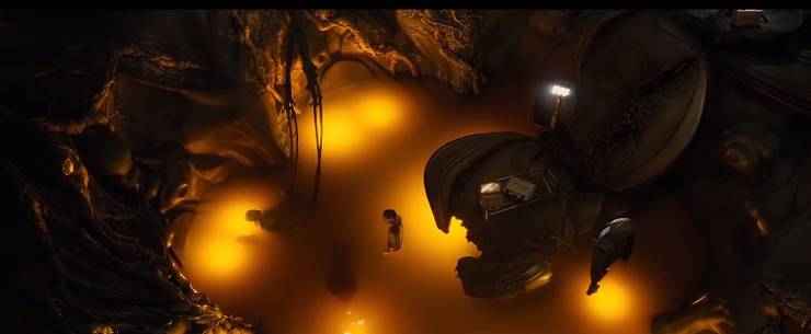 Batman v Superman Lex Luthor in Kryptonian ship chamber