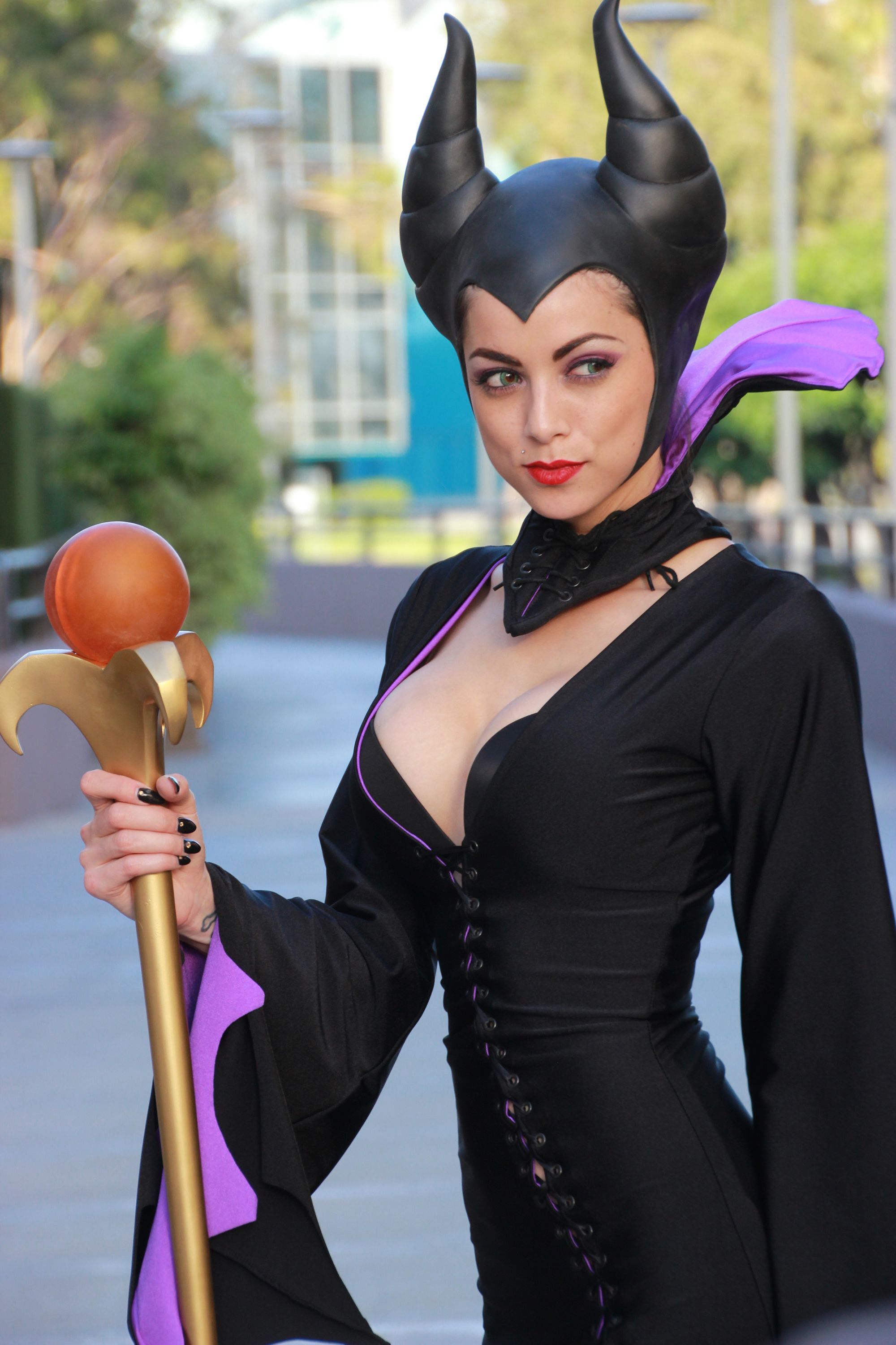 Leanna Vamp Better Maleficent than Angelina Jolie