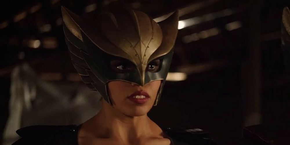 Hawkgirl looking concerned in Legends of Tomorrow