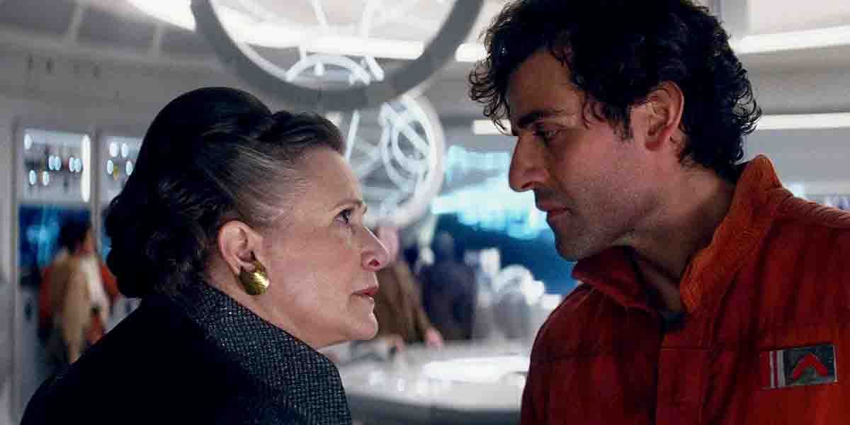 Leia (Carrie Fisher) e Poe Dameron (Oscar Isaac) têm uma conversa acalorada em Star Wars: Os Últimos Jedi