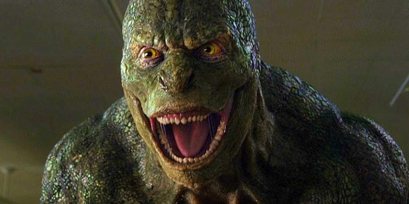 the lizard in the amazing spider-man is roaring