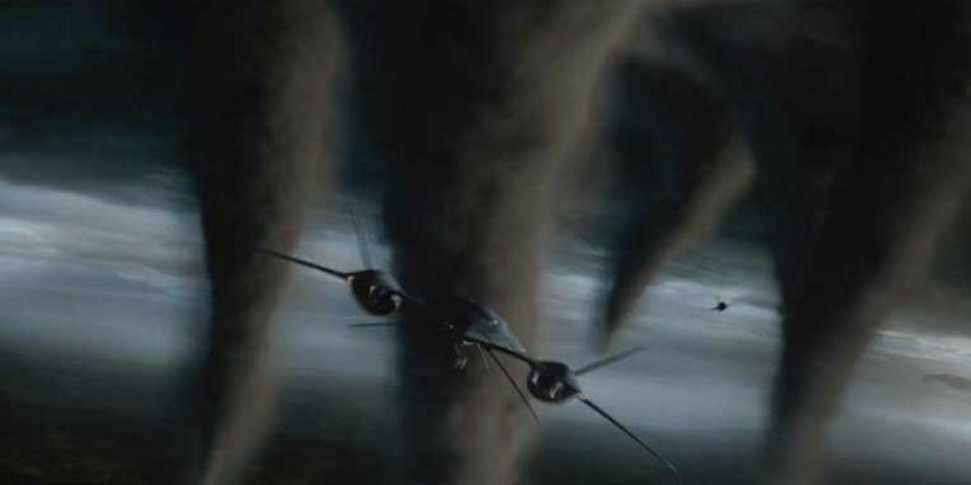 x2-storm-flies-x-jet-in-tornadoes