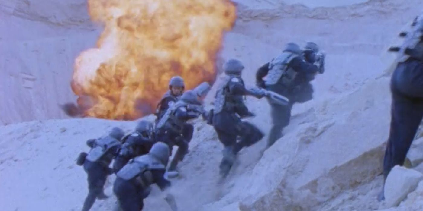 Recycled Starship Trooper armor in Power Rangers Lost Galaxy