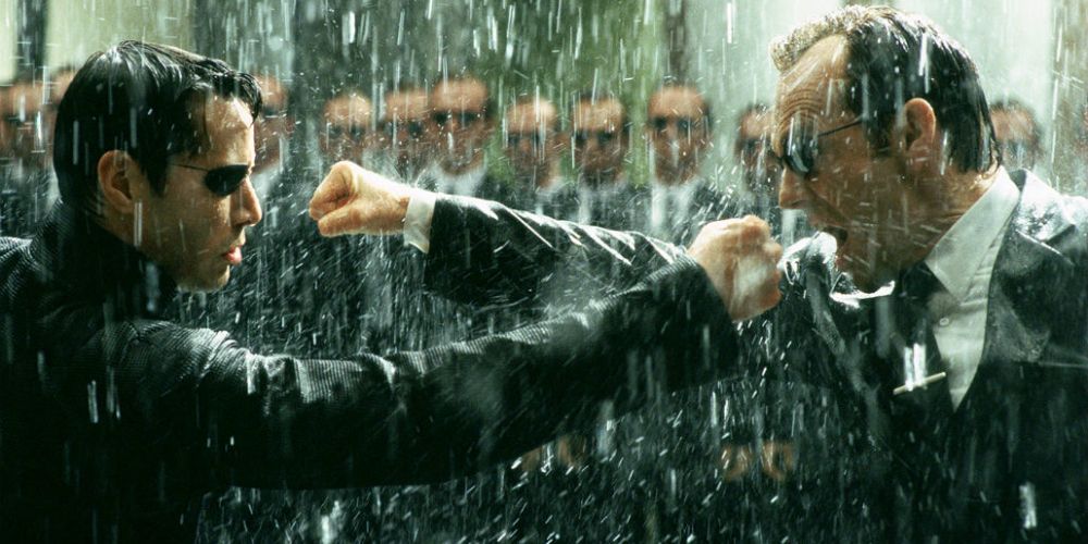 agent-smith-and-neo-fight-in-rain-from-matrix-revolution