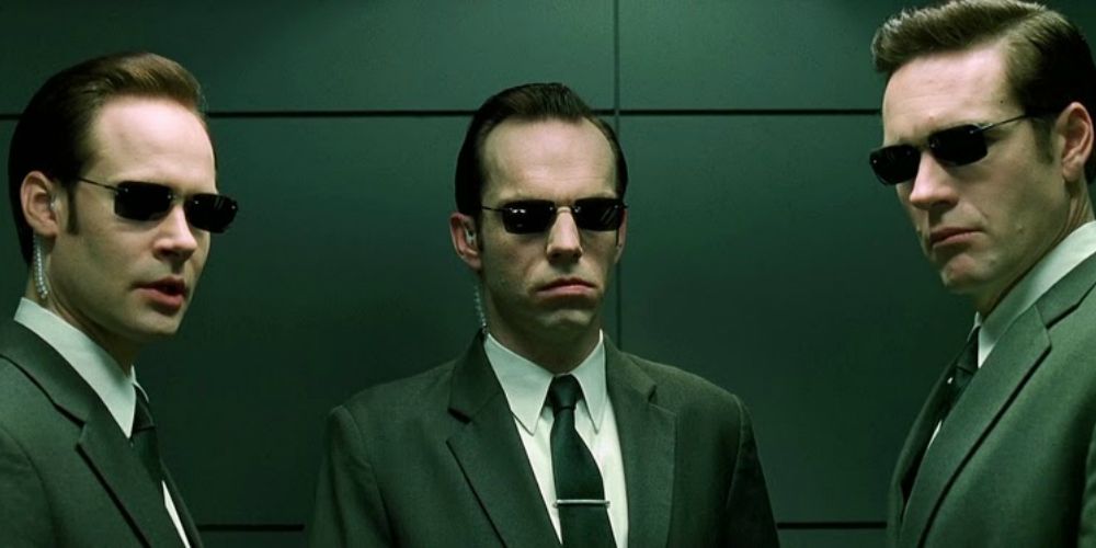 agent-smith-with-agents-in-the-matrix