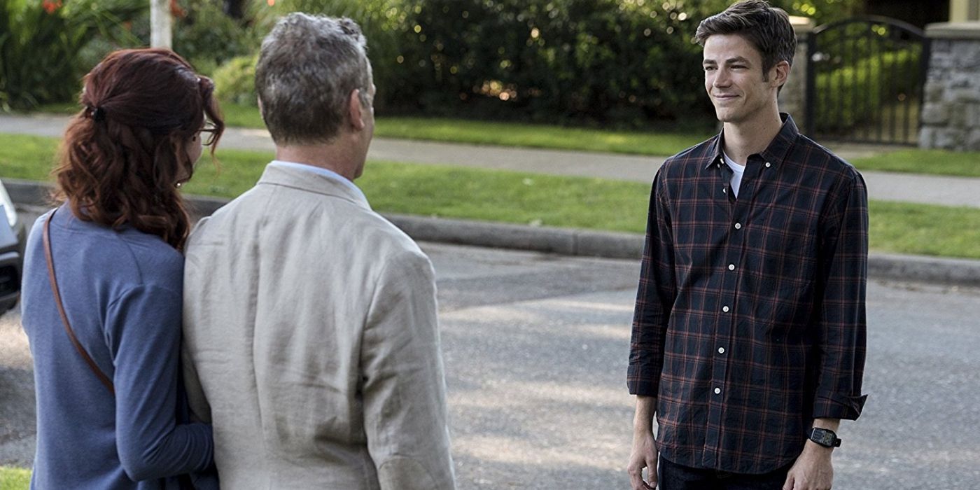 Barry and His Parents in The Flash's Flashpoint