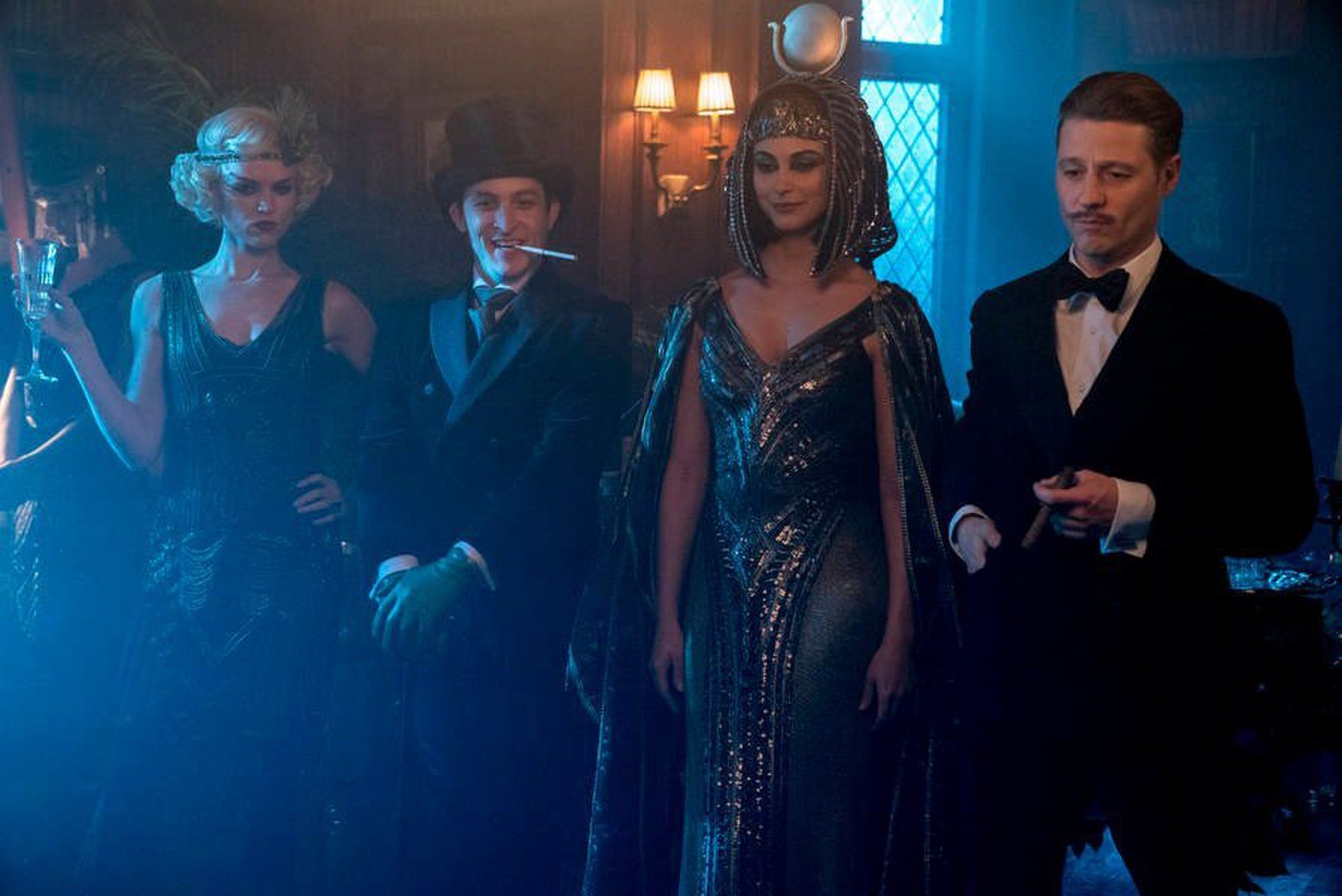 Jim Gordon Finally Has a Mustache On Gotham