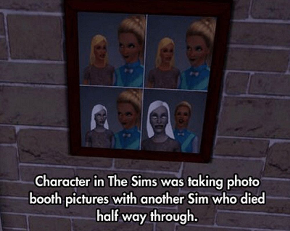 The Sims Death Photobooth
