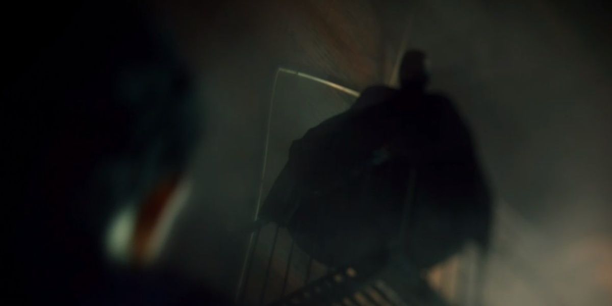 Gotham Bruce Wayne sees Batman in a dream
