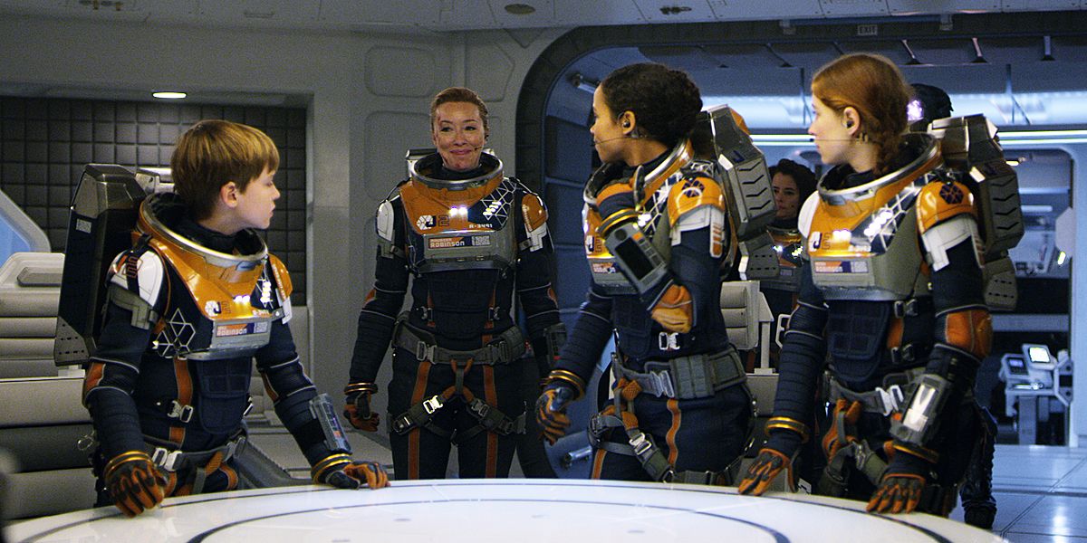 Lost in Space: Netflix Reboot's Season 1 is Legitimately Good Sci-Fi