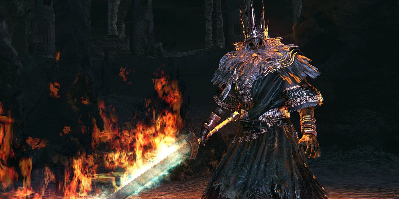 Gywn Lord of Cinder in Dark Souls FromSoftware Game