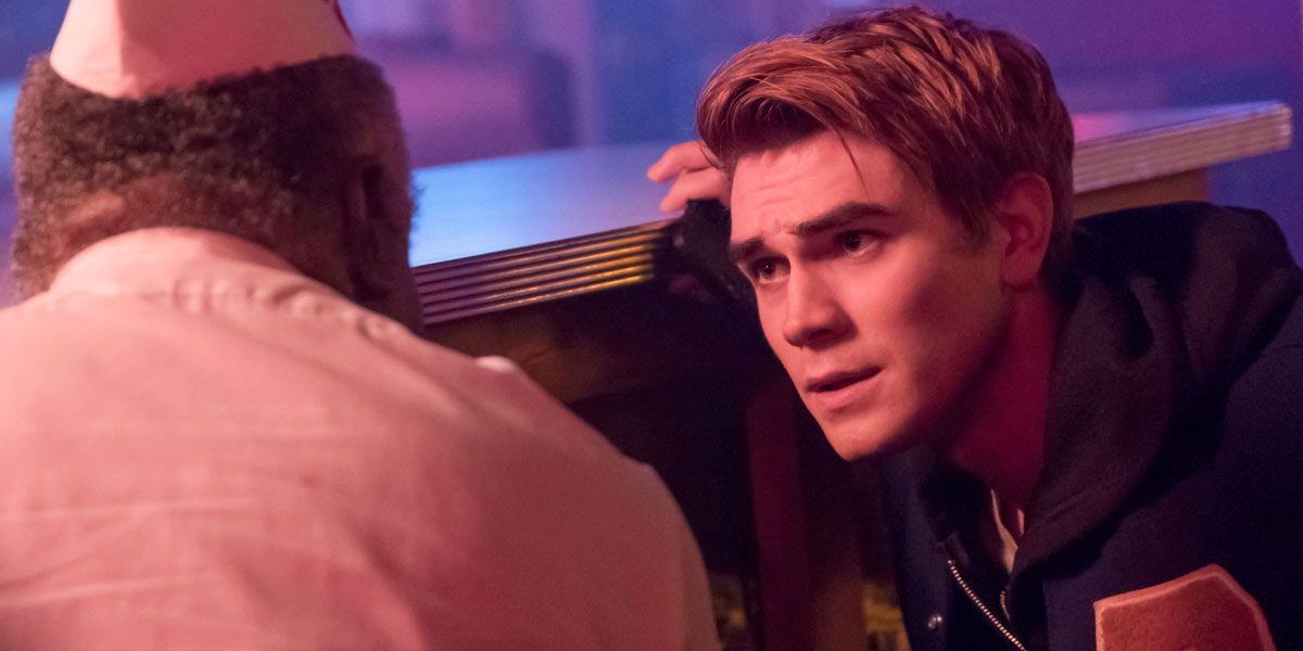 Riverdale Finally Reveals the Black Hood