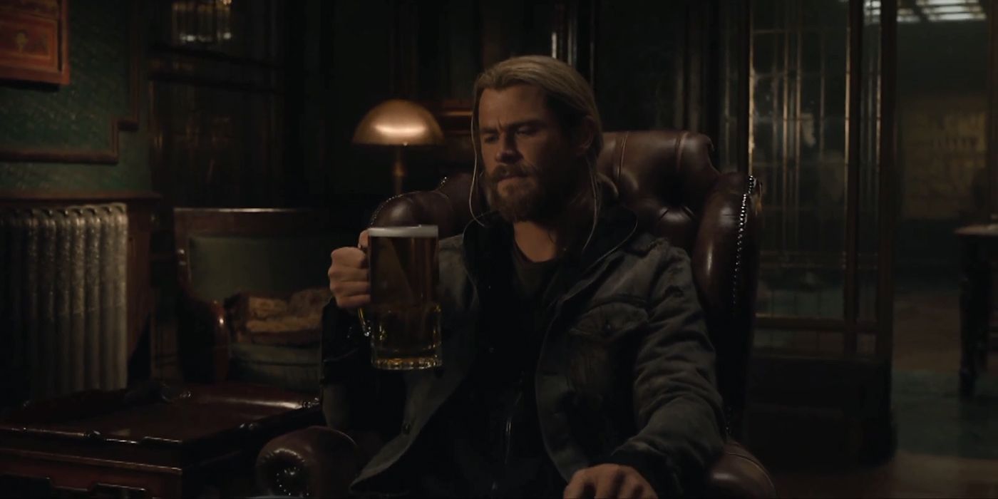 Thor with a bottomless beer in Doctor Strange
