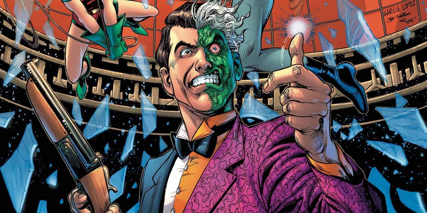Batman: The 5 Most Heroic Things Harvey Dent Has Ever Done (& The 5 Worst  Things Two-Face Did)