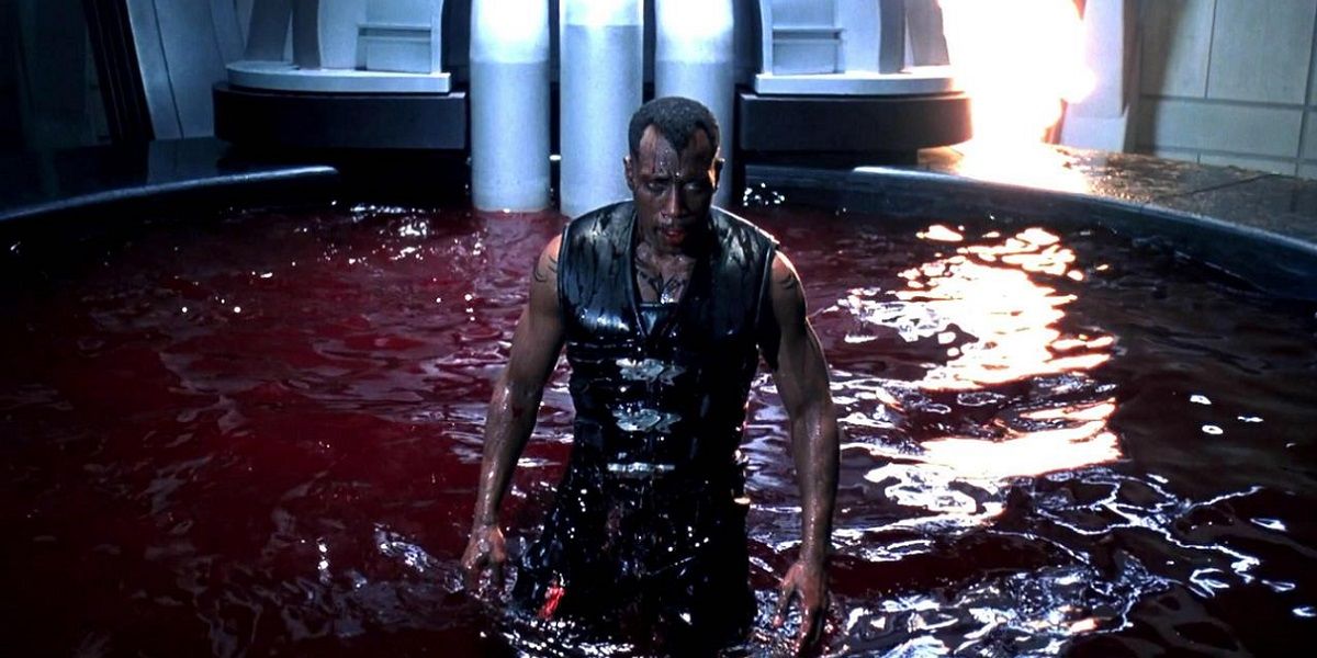 Blade (Wesley Snipes) stands in a pit of blood