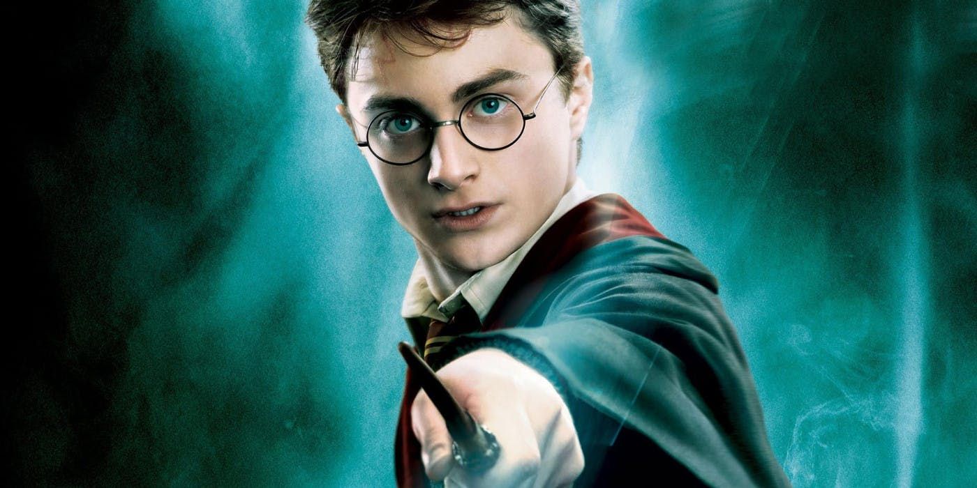 Daniel-Radcliffe-as-Harry-Potter