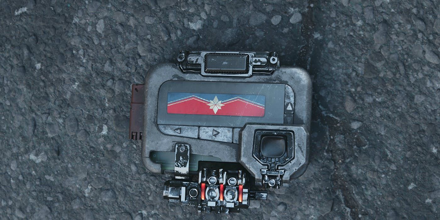 Captain Marvel pager in Avengers: Infinity War