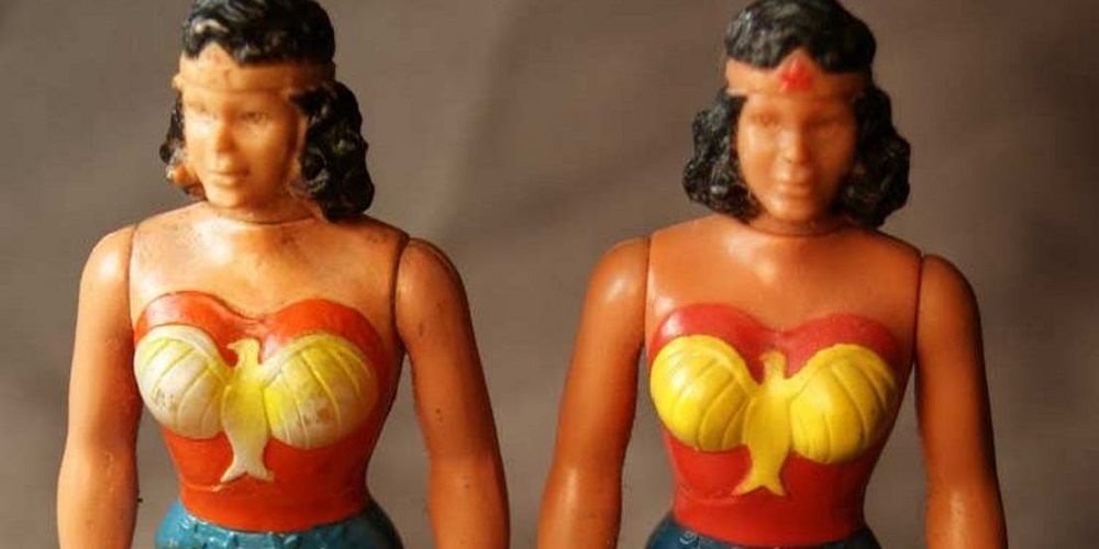 Mego Wonder Woman figurine
